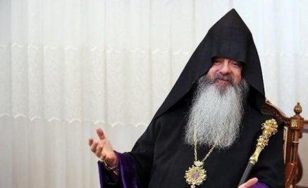 Erməni arxiyepiskop Trampı “Şeytan” adlandırdı