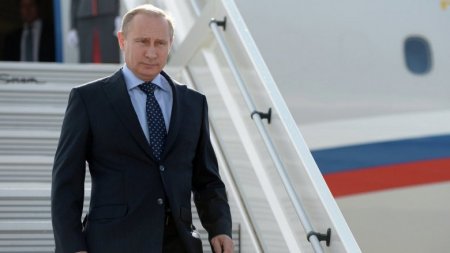 Putin seçki günü Krıma gedəcək - Gözlənilməz addım