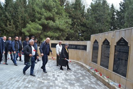 “31 Mart Soyqırımı Mingəçevir Qeydiyyat şöbəsində də anılıb.