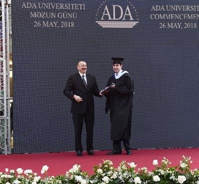 Heydər Əliyev məzun oldu: Prezident ADA-da - Foto