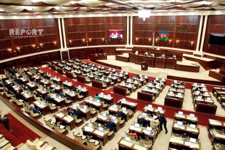 Parlament “Hərbi vəziyyət haqqında” qanuna ciddi dəyişiklik etdi