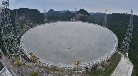 Dünyanın ən nəhəng teleskopu hazırlandı – FOTO