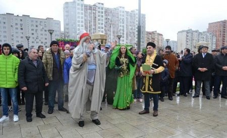 Bakı Novruzu necə qeyd edir? - Fotolar
