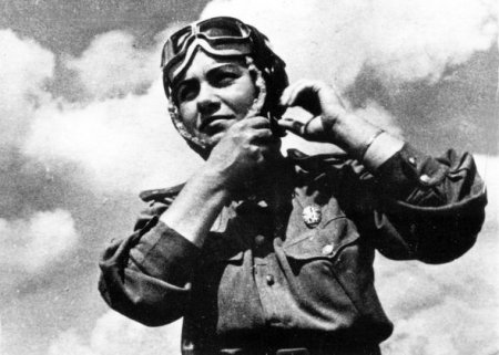 Züleyxa Seyidməmmədova: Stalini xilas edən ilk azərbaycanlı qadın pilot