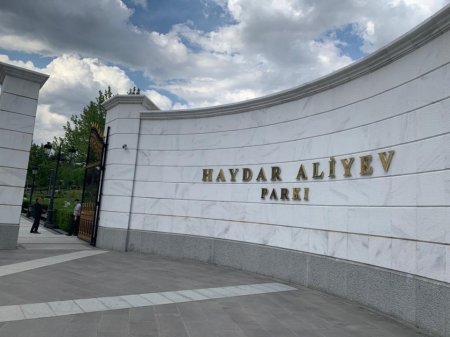 Fizuli Məmmədov Ankarada Anıt qəbri və Heydər Əliyev Parkını ziyarət edib - FOTOLAR