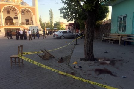 Türkiyədə silahlı insident olub: 2 ölü, 8 yaralı var