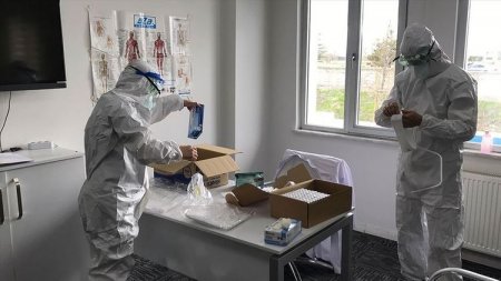 “Ərzurumspor”da 11 nəfərin koronavirus testi pozitiv çıxıb