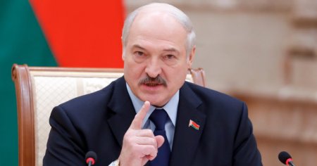 Lukaşenko Belarus hökumətini istefaya göndərib