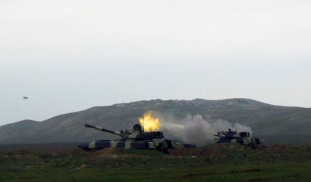 Azərbaycan ordusu döyüş atışlı təlimlərə başladı 