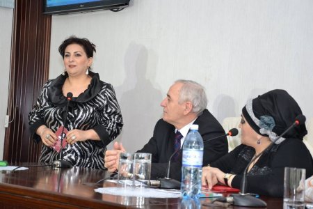 "Bilsin Ana torpaq, eşitsin Vətən!"