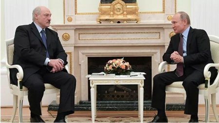 Putin Lukaşenko ilə bir daha Belarusdakı vəziyyəti müzakirə edib