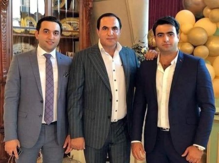 Ümid edirəm ki, kimsə “indi bunun yeri deyil” yazmayacaq. Əslində yeridir, özü də necə lazımdır.