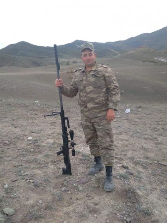 Şərəfli yolun yolçusu