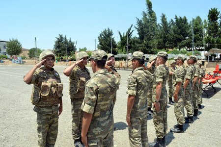 Hərbi qulluqçu statusunun saxlanıldığı halların sayı artırılır