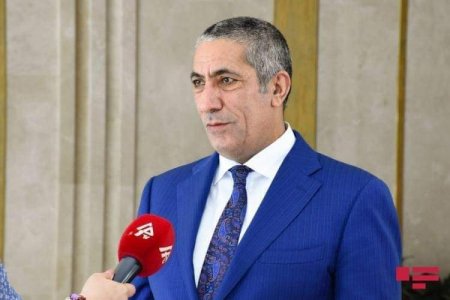 Djb.az  Siyavuş Novruzovu təbrik edir