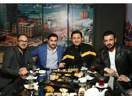 Izzət Bagirov yeni çay məkanı açdı