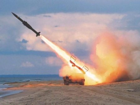 KXDR Yaponiya istiqamətində 8 ballistik raket buraxdı