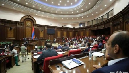 Ermənistanda parlament böhranı başlayır – YENİ MƏRHƏLƏ