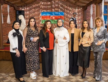 Zəfər Günü ve Bayraq Günü münasibəti ilə tədbir keçirildi.
