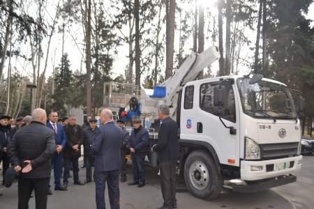 Mingəçevirdə kommunal təyinatlı müasir tipli texnikaya baxış keçirilib.