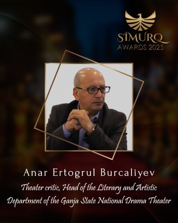 Teatrşünas-tənqidçi Anar Ərtoğrul Burcəliyev mükafatlandırıldı