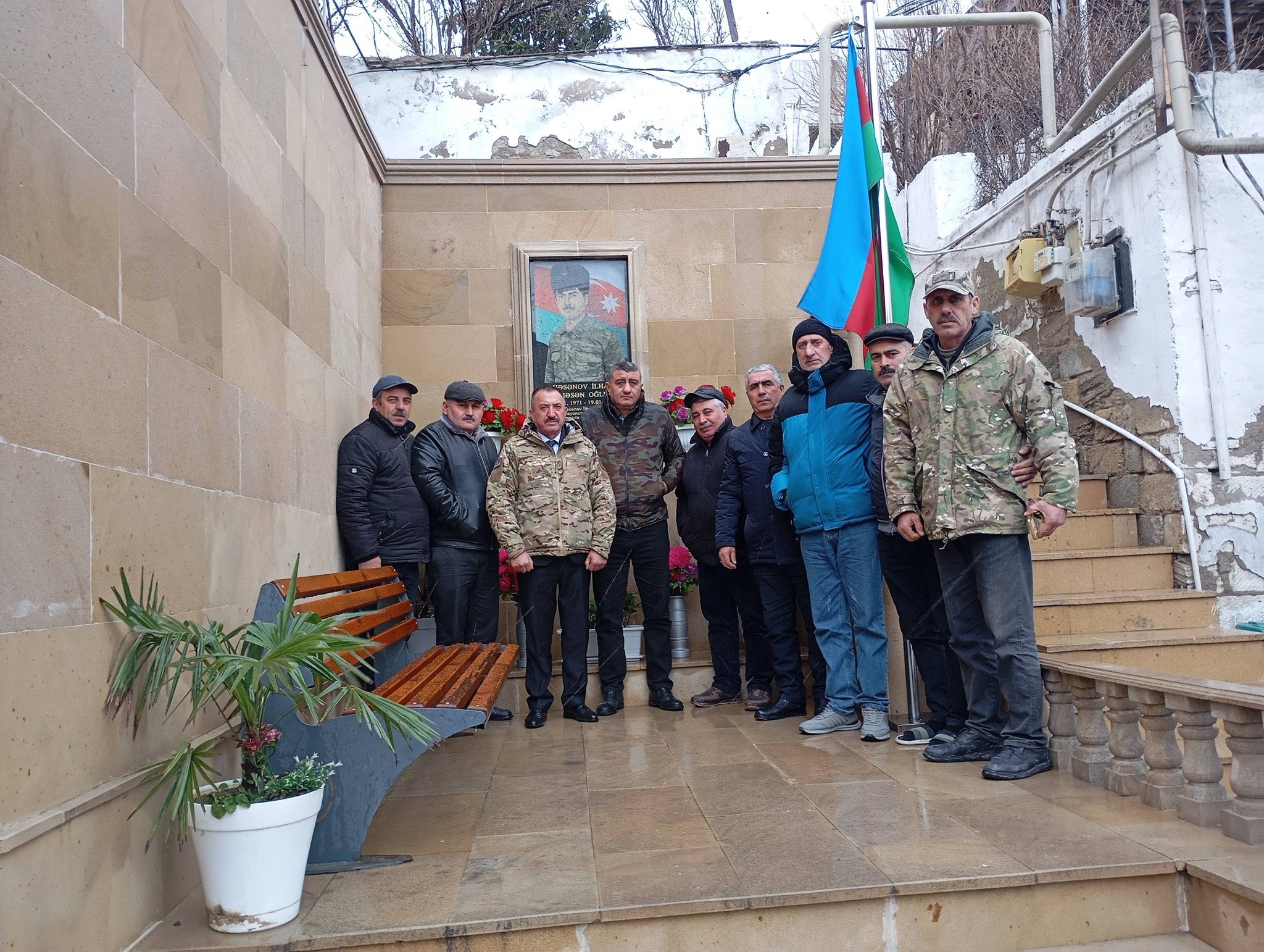 Tarix yazan igidləri yaşadanlarda unudulmayacaq