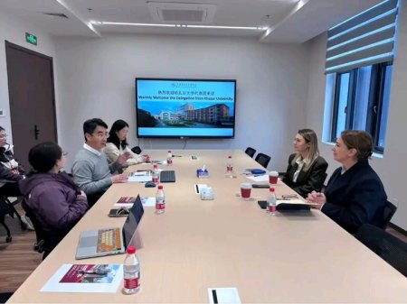 Xəzər Universiteti nümayəndə heyətinin Çinə işgüzar səfəri davam edir