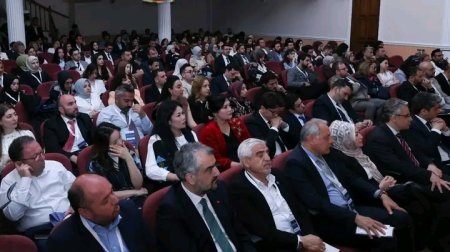 Xəzər Universitetində beynəlxalq konfrans