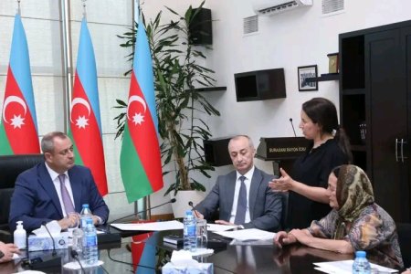 İyulun 13-də Suraxanı Rayon İcra Hakimiyyətinin başçısı Adil Əliyev Rayon İcra Hakimiyyətində növbəti vətəndaş qəbulu keçirib.